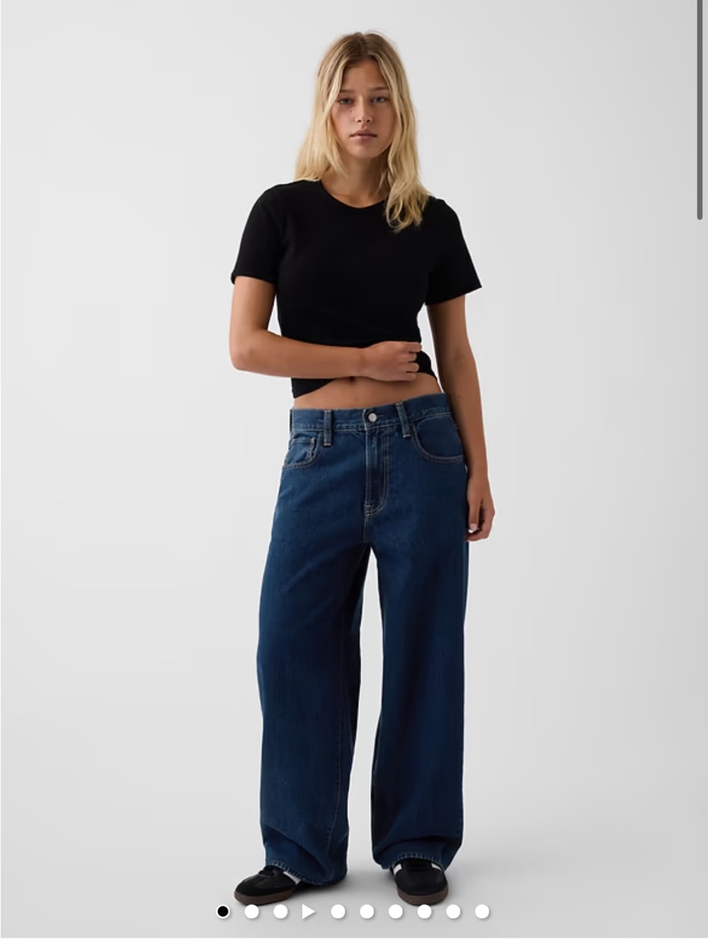 Hailey Bieber extra baggy jeans GAP